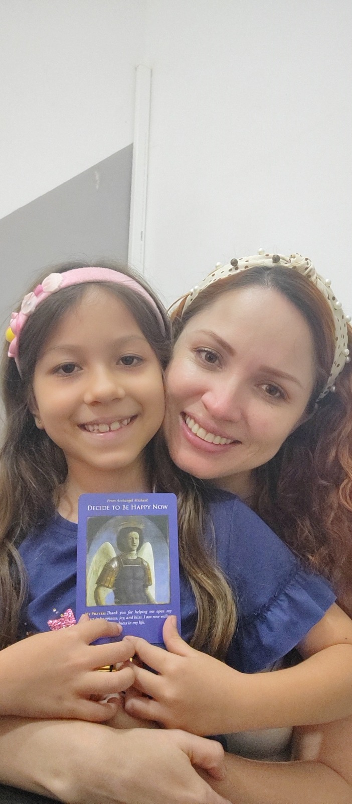 Jennifer junto a su hija — el amor que sostiene mi propósito